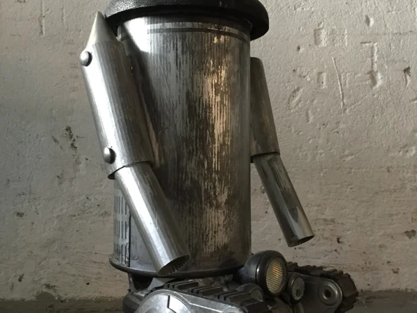 Custom built Roboter